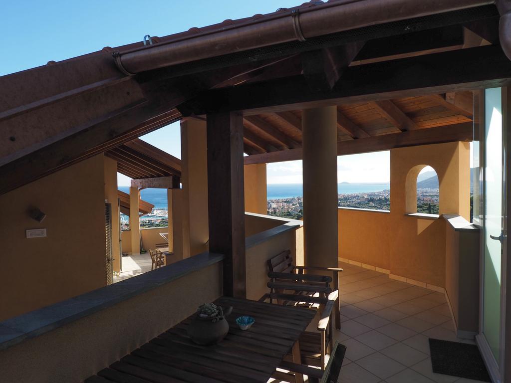 Agriturismo "I Castellari" Pietra Ligure Bilik gambar