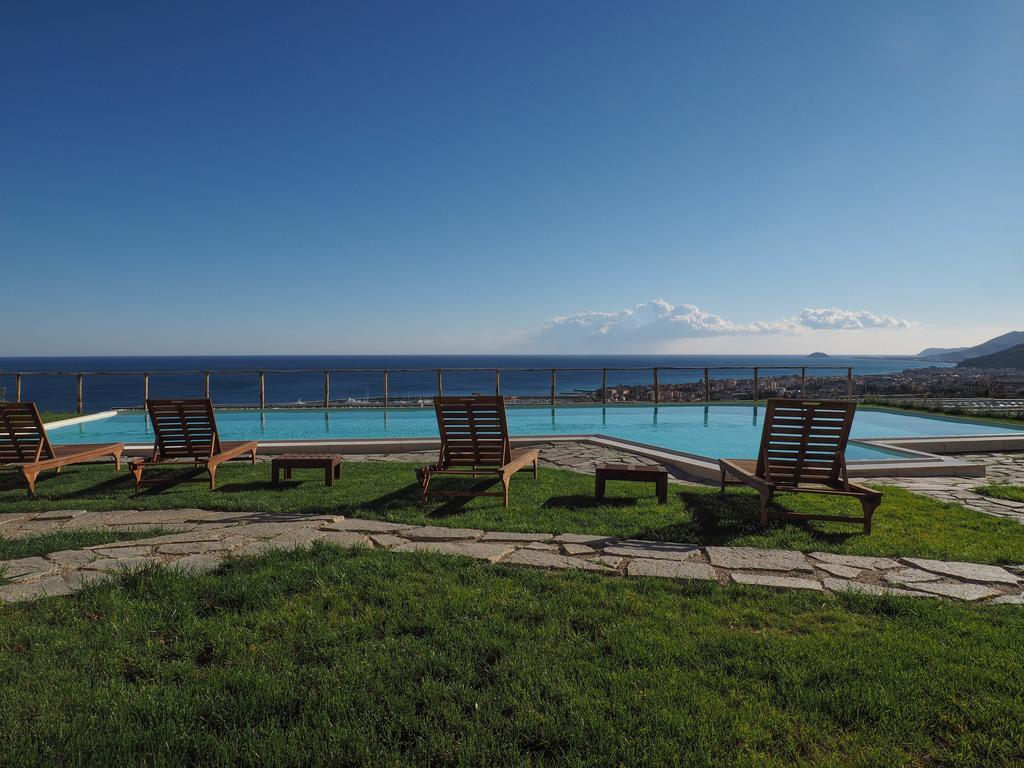 Agriturismo "I Castellari" Pietra Ligure Luaran gambar
