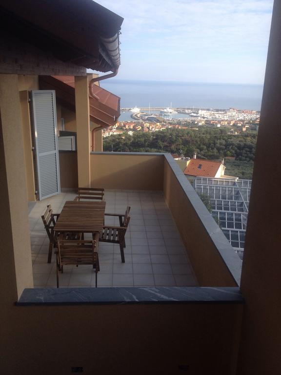 Agriturismo "I Castellari" Pietra Ligure Bilik gambar
