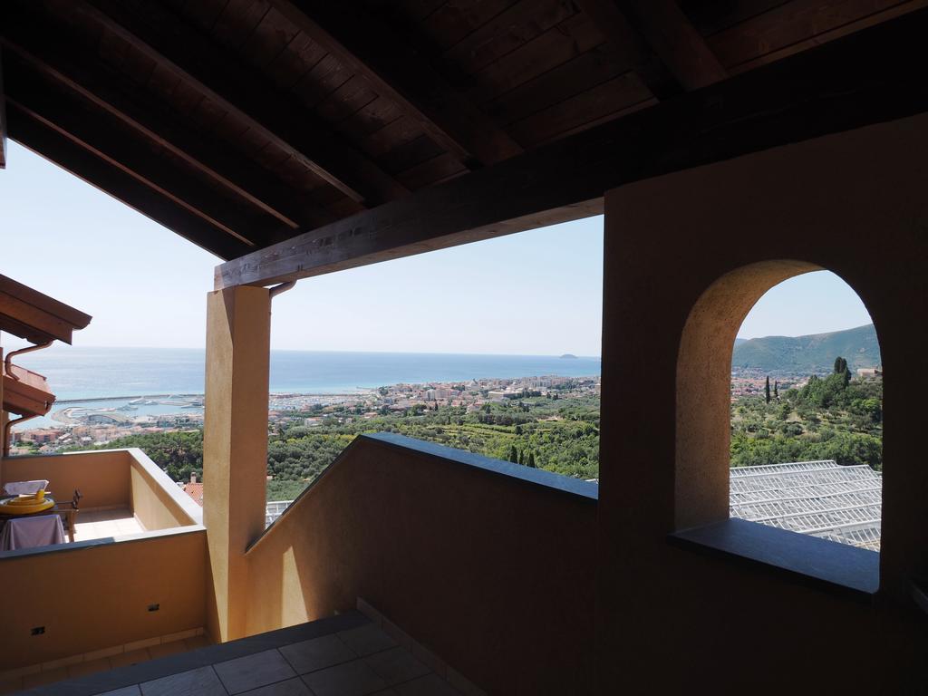Agriturismo "I Castellari" Pietra Ligure Bilik gambar