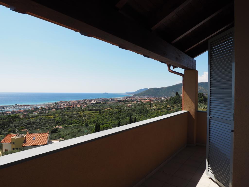 Agriturismo "I Castellari" Pietra Ligure Bilik gambar