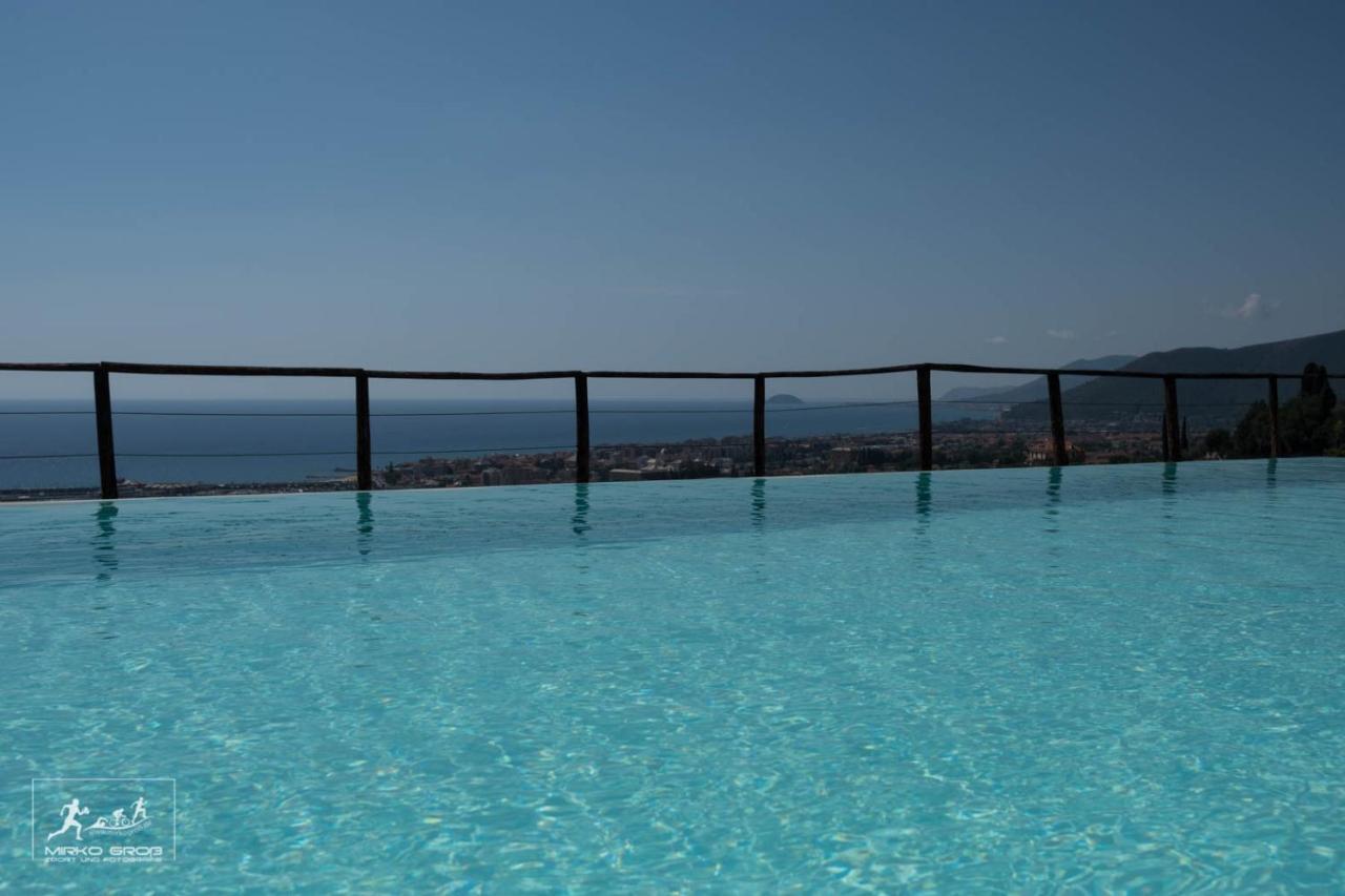 Agriturismo "I Castellari" Pietra Ligure Luaran gambar