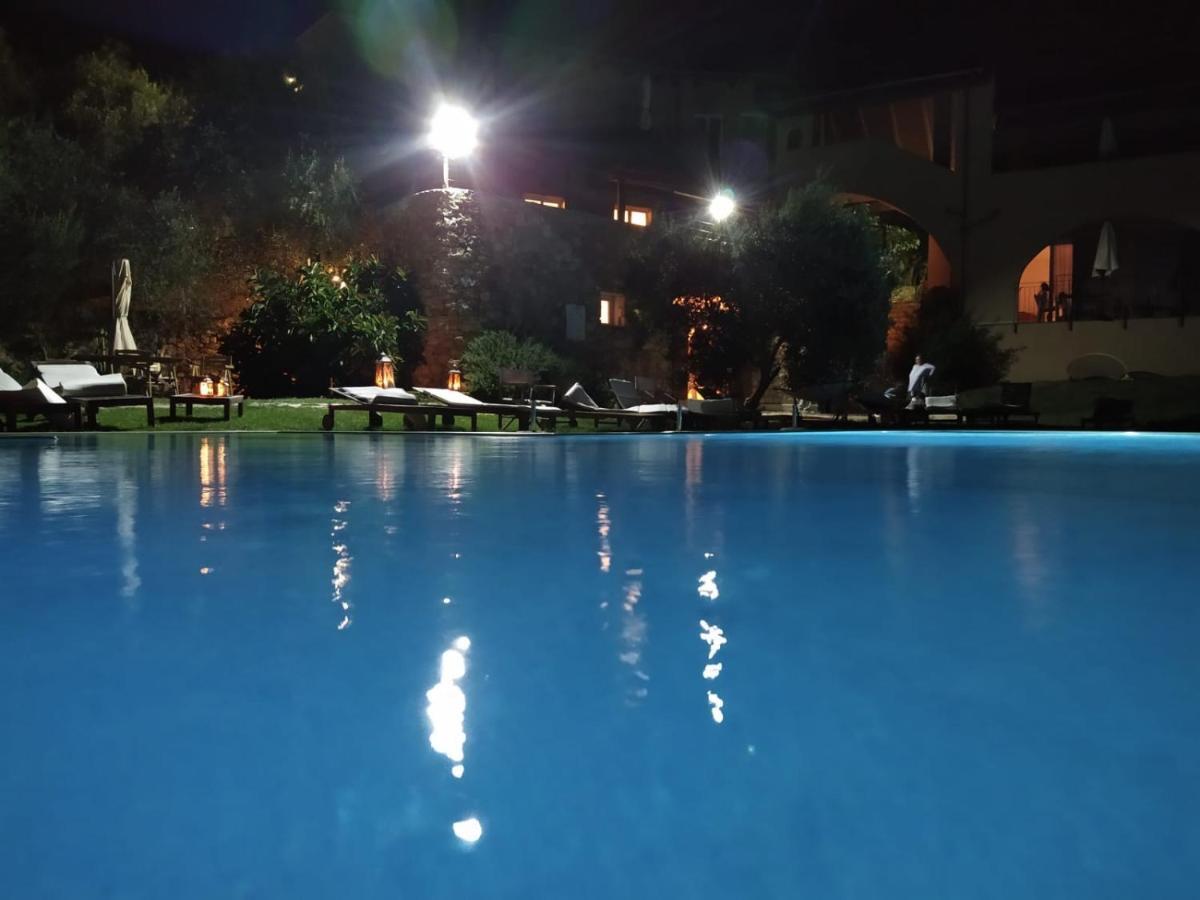 Agriturismo "I Castellari" Pietra Ligure Luaran gambar
